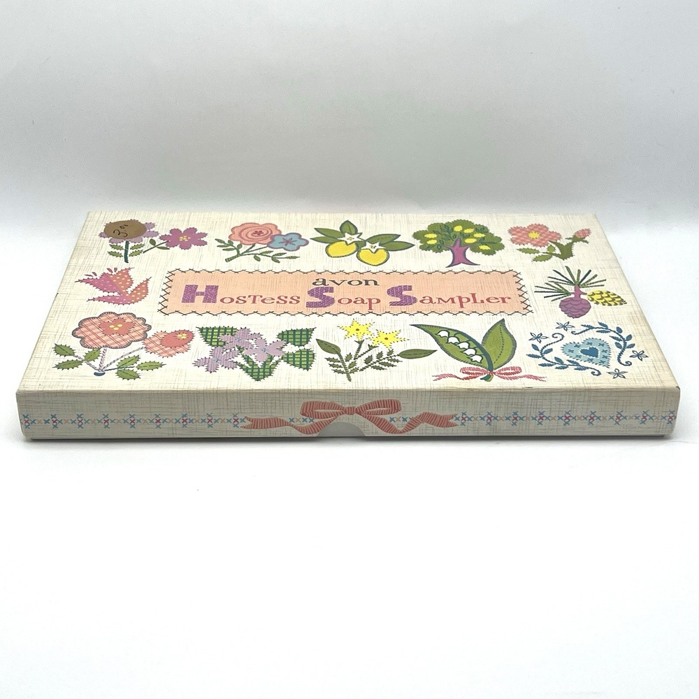 Vintage Avon Hostess Soap Sampler 1964-65 Original Box 12 Pastel Cakes Of Soap - Picture 8 of 16